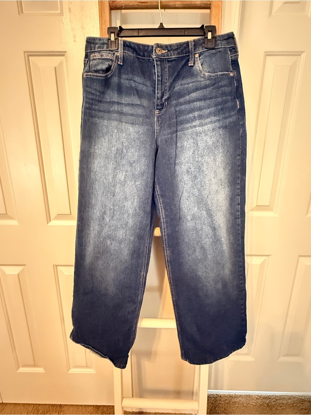 Celebrity Pink Relaxed Wide-Leg Blue Jeans